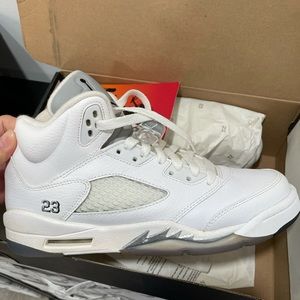 NEW Air Jordan 5 retro bg 6y CODE 440888 130